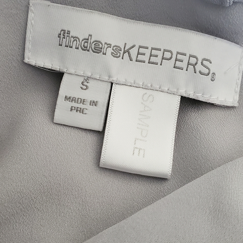 FINDERS KEEPERS Check The Rhyme muted Gray Floral Maxi side slits & pockets - Picture 7 of 8